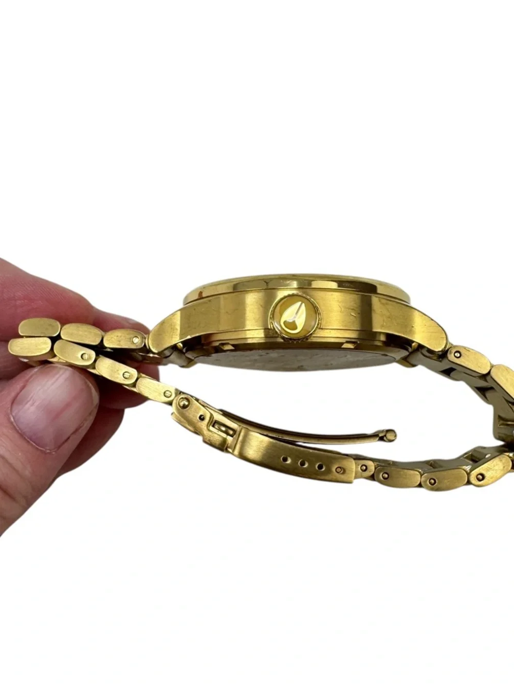 Nixon Sentry Stainless Steel Date All Gold‎ Needs Battery
